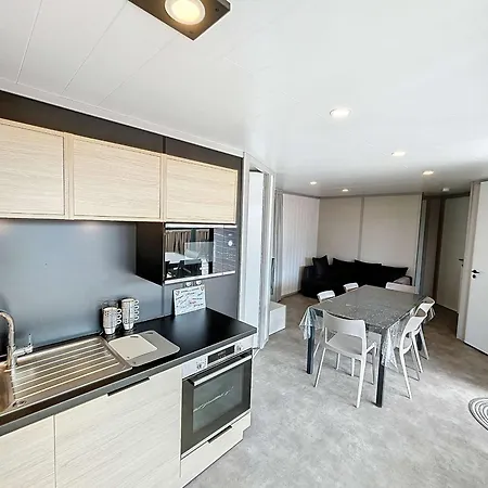 De Standing 6 Pers. A - Piscine Chauffee, A Proximite, Wi-fi Inclus Chalet