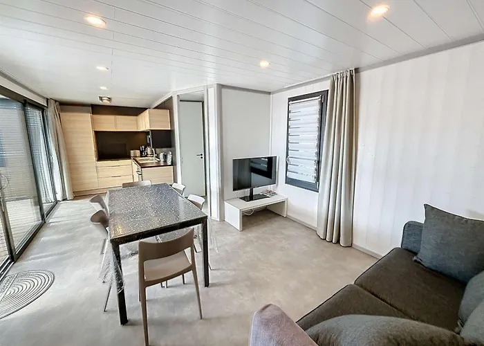 De Standing 6 Pers. à - Piscine Chauffée, à Proximité, Wi-fi Inclus - Fr-1-361-536 * Jullouville