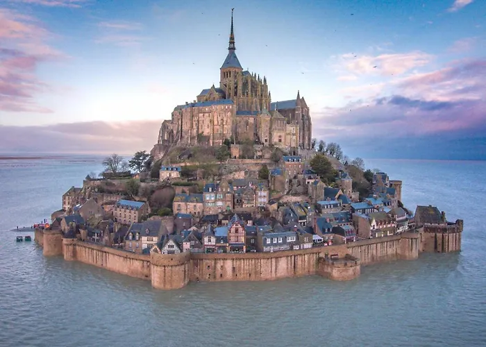 Chalet De Standing 6 Pers. à - Piscine Chauffée, à Proximité, Wi-fi Inclus - Fr-1-361-536 Jullouville