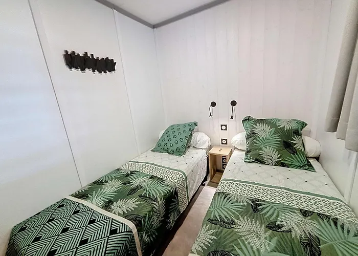 De Standing 6 Pers. à - Piscine Chauffée, à Proximité, Wi-fi Inclus - Fr-1-361-536 Jullouville